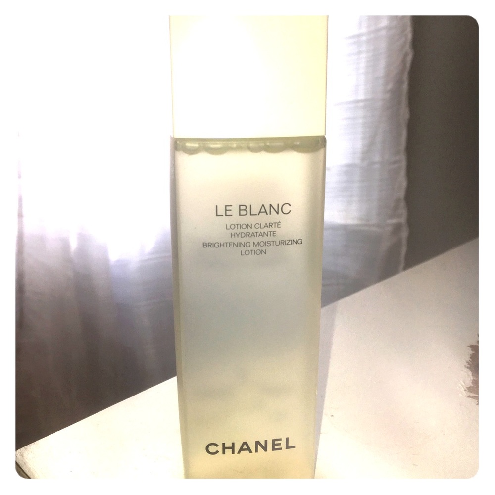 Chanel LE BLANC brightening hydrating lotion